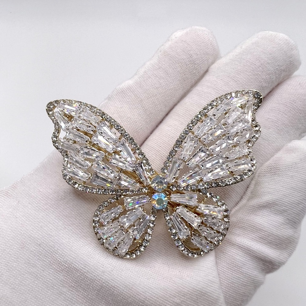 Sale $12 Firm! Butterfly Rhinestone Hairpin, barrette style - Picture 7 of 14